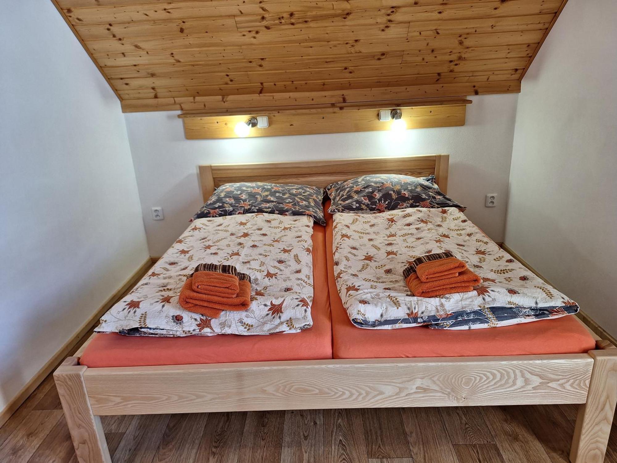 Apartmany Ester Рокицани Экстерьер фото