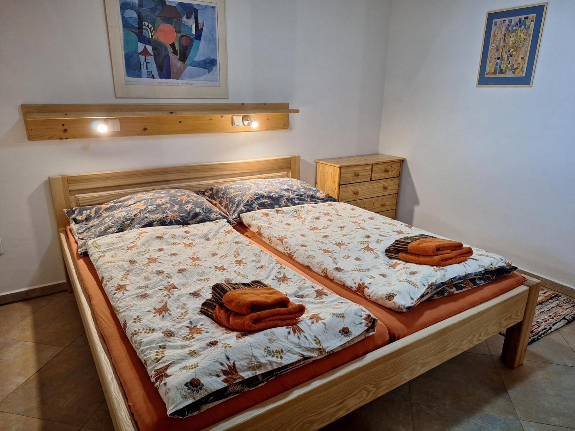 Apartmany Ester Рокицани Экстерьер фото